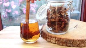Does sleepytime tea make you sleepy? Tea experts explain