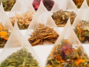 TEA LOVERS' INSIGHTS - 6 REASONS WHY THEY CHOOSE THE PYRAMID TEA SACHETS