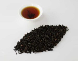 Black tea normally has a strong golden red-brown liquor. Source: pinterest.com