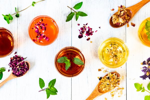 chamomile rose tea