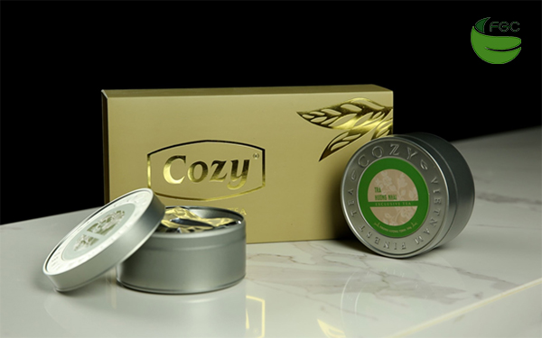 aluminum canister and paper canister in Cozy tea product