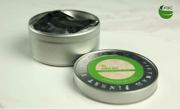 Extra layer of bag in tea tin box