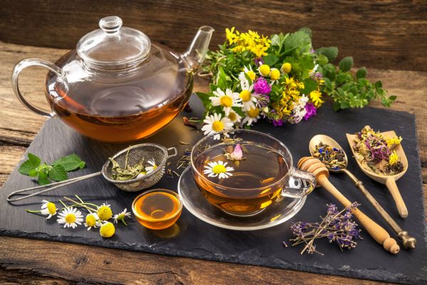 is it safe for toddlers to drink herbal tea