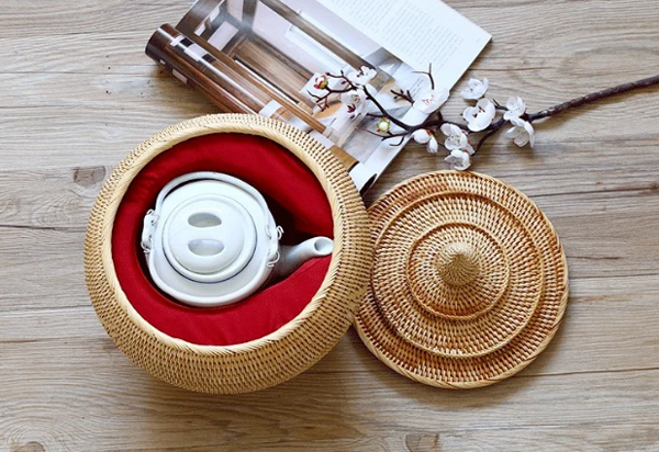 keep tea hot in bamboo basket