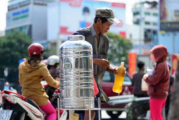 Free iced teapots on many streets in Vietnam