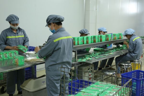 Workers must wear uniforms